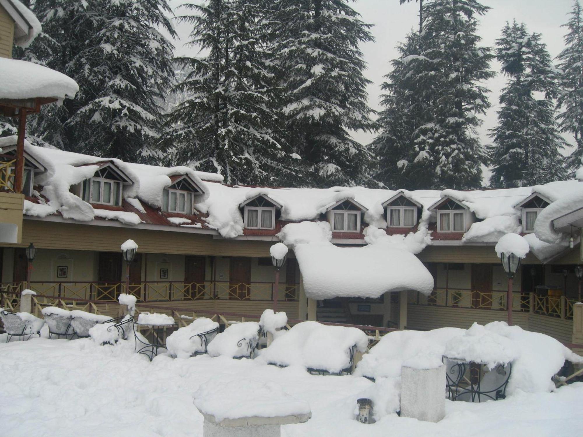 Snow Valley Resorts & Spa Manali Eksteriør billede