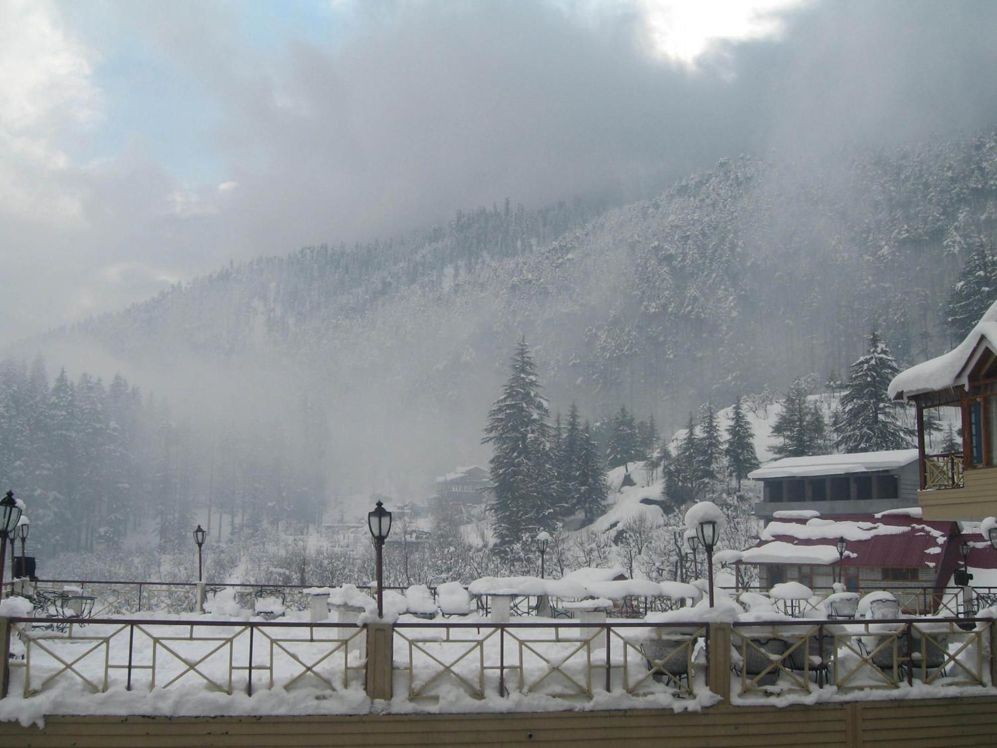 Snow Valley Resorts & Spa Manali Eksteriør billede